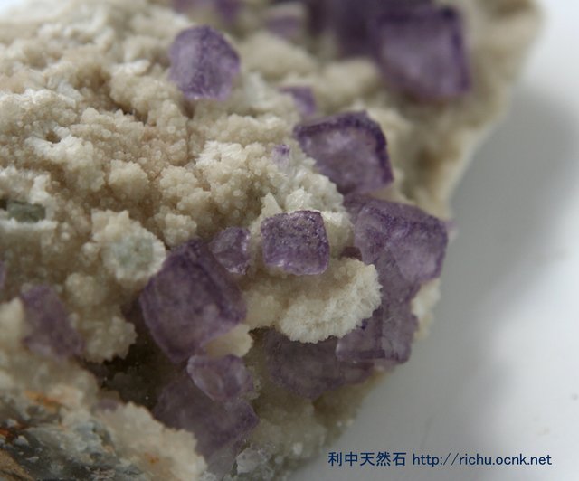 紫蛍石原石 (フローライト)11 (Purple Fluorite)