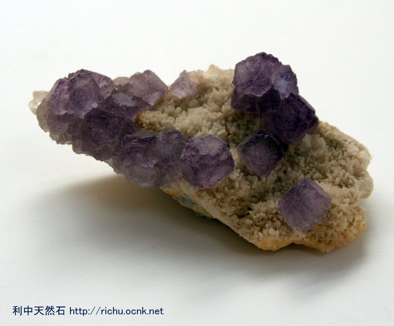 紫蛍石原石01 (Purple Fluorite)